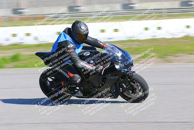 media/Jan-20-2023-Fastrack Riders (Fri) [[f2ad32aba3]]/Level 1/session 3 turn 9/